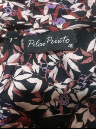 Mono largo de manga corta y estampado floral