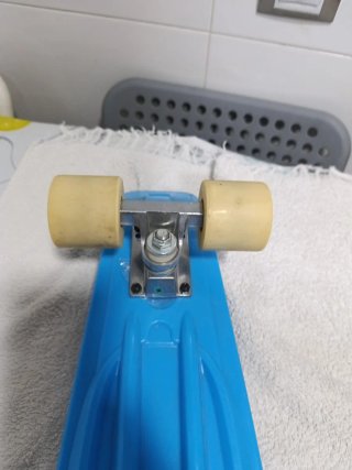 Mini patinete azul Decathlon