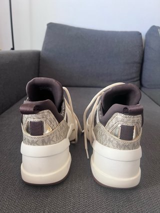 Zapatillas Michael Kors Blancas y Marrones