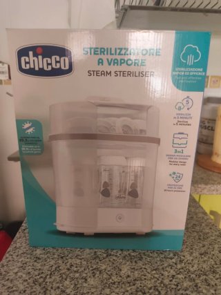 Esterilizador Chicco para bibis y chupetes. C