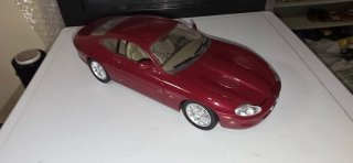 Colección coches escala 1 18 Jaguar XKR