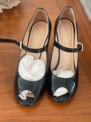 Zapatos Fellini Talla 36 Negro Estampado Floral