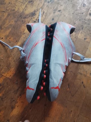 Zapatos de fútbol Puma Tacos Gris/Rojo