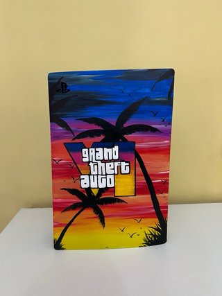 PS5 825GB PERSONALIZADA GTA + MANDO ROJO