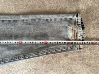 Pantalón Vaquero Mujer Roto