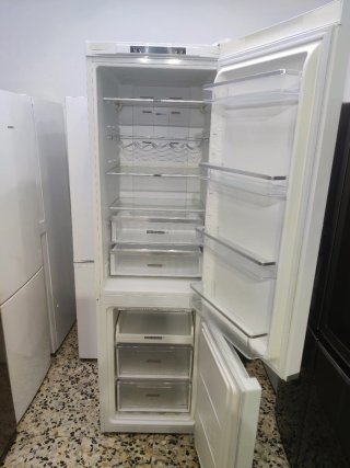 Nevera Whirlpool Blanca