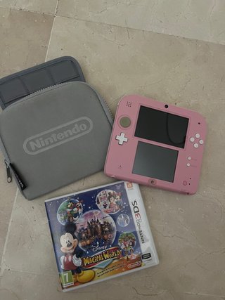 Nintendo 2DS Rosa + Disney Magical World