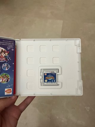 Nintendo 2DS Rosa + Disney Magical World