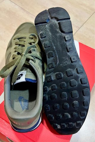 Zapatillas Nike International Verde Oliva