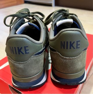 Zapatillas Nike International Verde Oliva