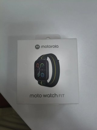 Nuevo Moto Watch Fit