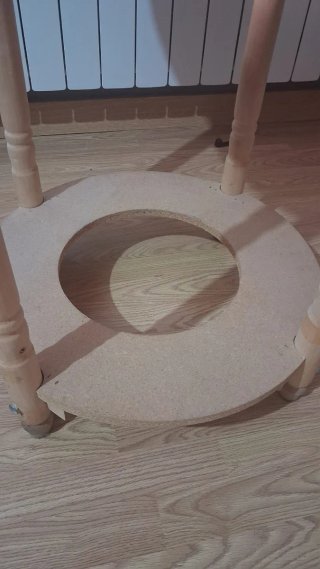 Mesa camilla redonda de madera
