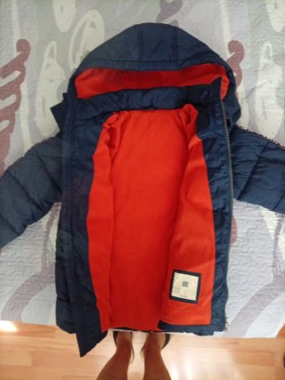 Cazadora invierno niño azul y naranja. 11/12 años