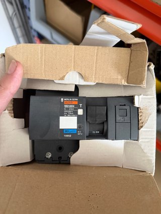 Merlin Gerin NG125N Interruptor Automático