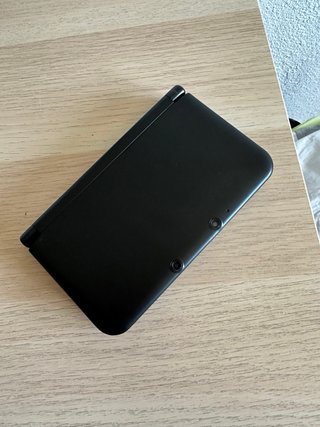 Nintendo 3DS XL