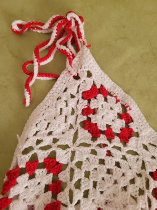 Top Crochet Cuadros Rojo y Blanco