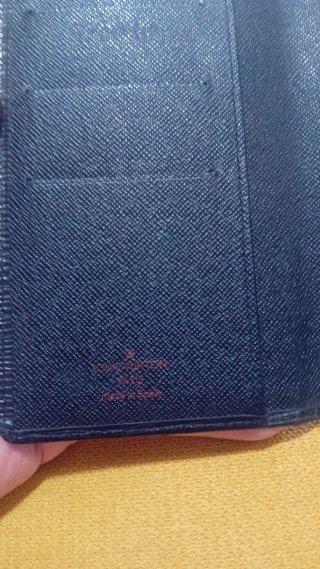 Portacarte Louis Vuitton nero in pelle elpi