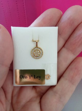 Colgante círculo Oro 18k