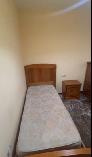 Dormitorio madera cama 90