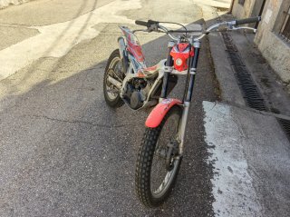 Beta Rev3 250cc Trial 2004
