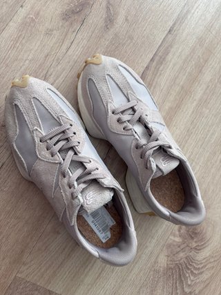New Balance 327 Mujer