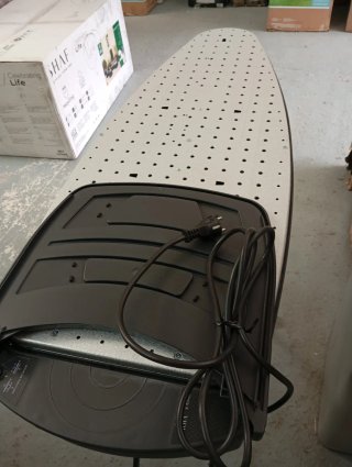 Tabla de planchar con soporte para plancha