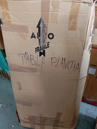 Tabla de planchar con soporte para plancha