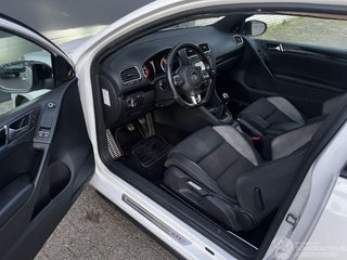 Volkswagen Golf 2010