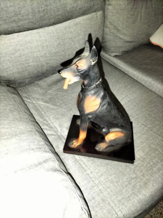 Figura Doberman Porcelana