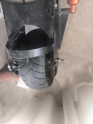 Patinete eléctrico de cadena