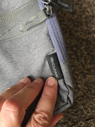 Bolsa de hombro para portátil gris