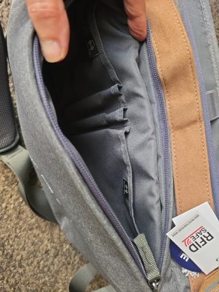 Bolsa de hombro para portátil gris