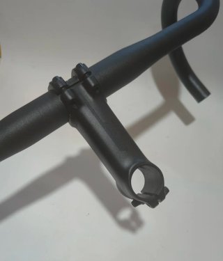 Manubrio e attacco Specialized alluminio