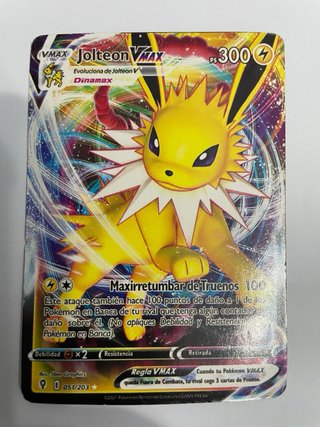 Carta Pokémon Jolteon VMAX 051/203