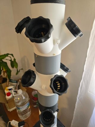 Torre Hidropónica Automática 3D (16 Plantas) + Kit