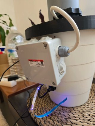 Torre Hidropónica Automática 3D (16 Plantas) + Kit