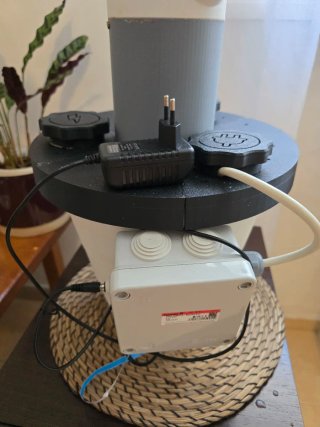Torre Hidropónica Automática 3D (16 Plantas) + Kit