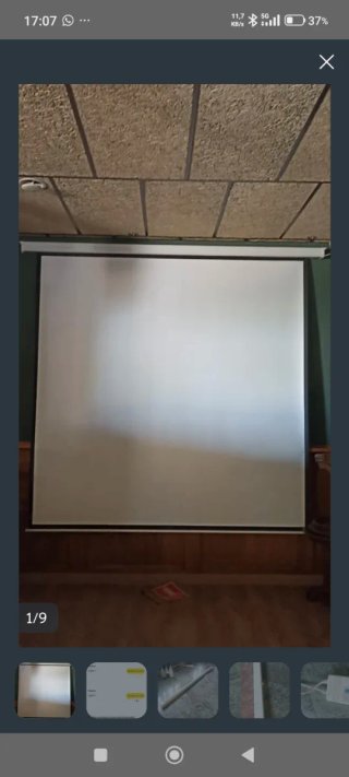 Pantalla de Proyector Eléctrica con Mando