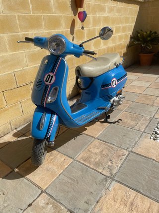 Vespa LX 50cc Azul