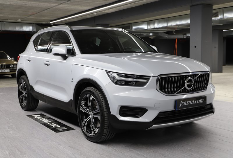 Volvo XC40 2021