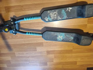 Patinete doble con ruedas.Sin envío a recoger.