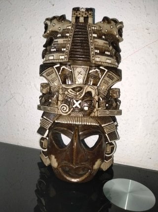 Mascara y jarron Decorativos Estilo Azteca