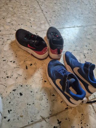 Lote 11 Zapatillas Nike Niño Talla 27-29