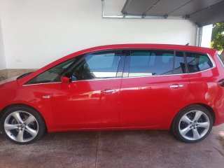 Opel Zafira Tourer 2013
