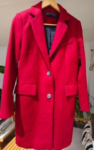 Abrigo Rojo Zara Talla M