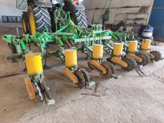 Sembradora Gil 8 botes girasol