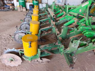 Sembradora Gil 8 botes girasol