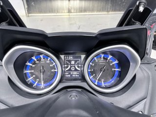 Yamaha T-Max 530 SX ABS 2017