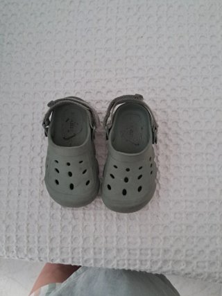 Zapatillas de agua con velcro