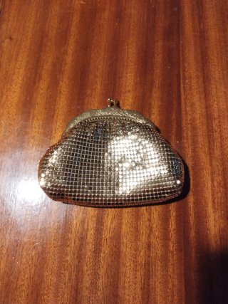 Lote 4 bolsos de fiesta dorados